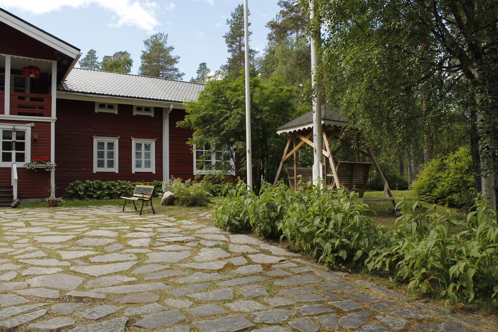 Loma-Vietonen Holiday Village Meltosjärvi Exterior foto